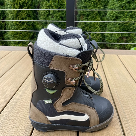 Vans One & Done/Hana Beaman Snowboard Boot New Without Tag/box.2023-Women's - Picture 2 of 9